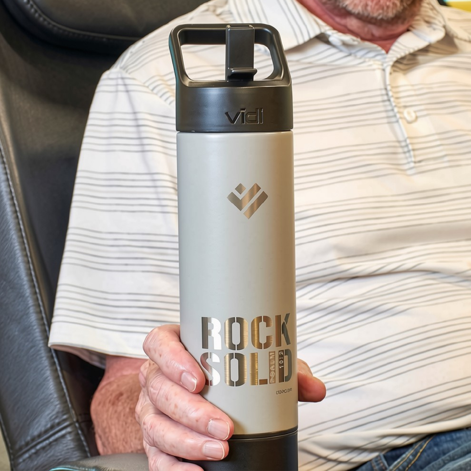 Deluxe 20oz Water Bottle with Storage Base - Rock Solid