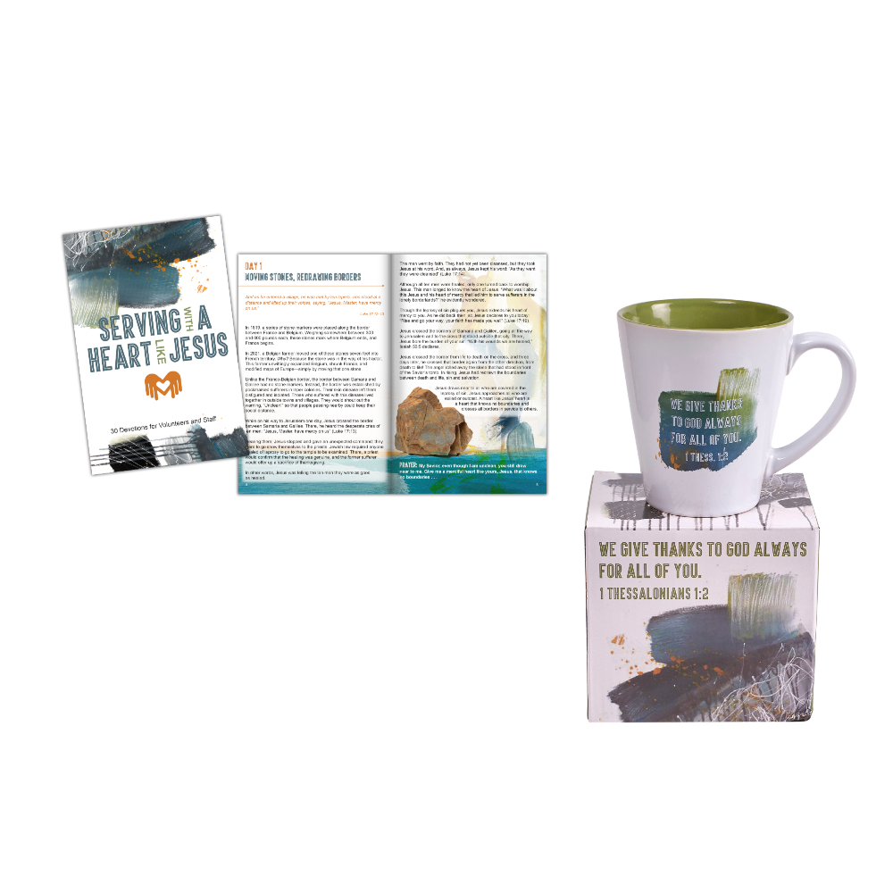 Serving with a Heart Like Jesus Ceramic Mug and Devotion Book
