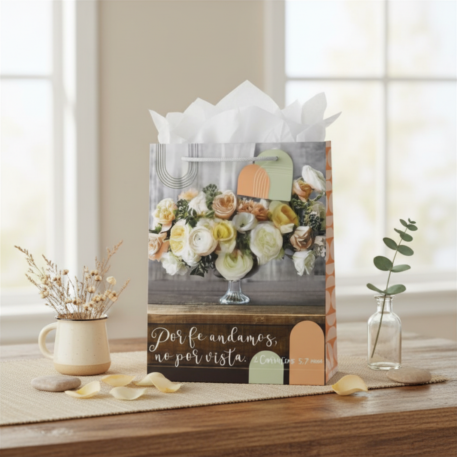 SPANISH Gift Bag & Tag - Woman of God: Walking by Faith