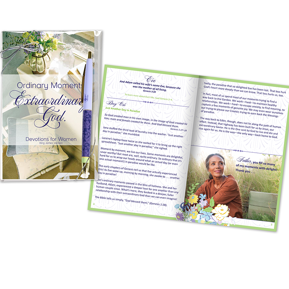 KJV Softcover Devotion Book and Pen Gift Set - Ordinary Moments. Extraordinary God.